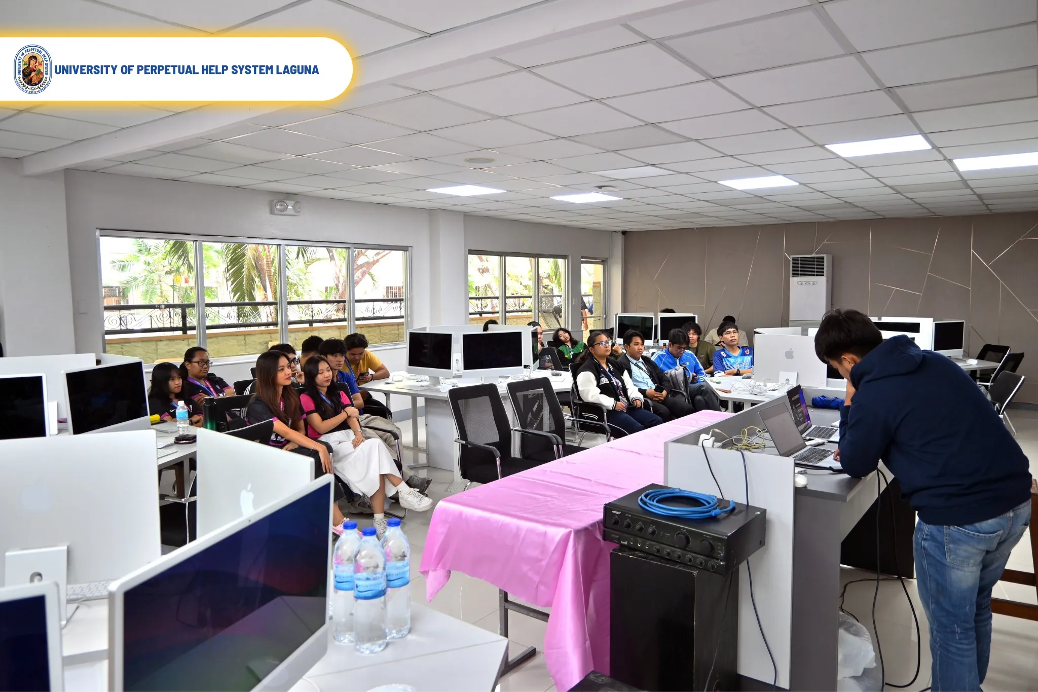 Event Image of AWS Learning Club - UPHSL